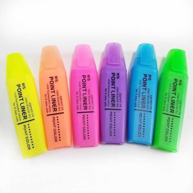 M&G Highlighter (Point Liner) AHM21572